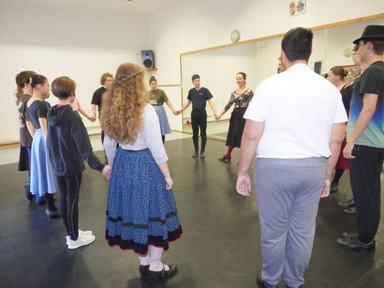 Néptánc kurzus