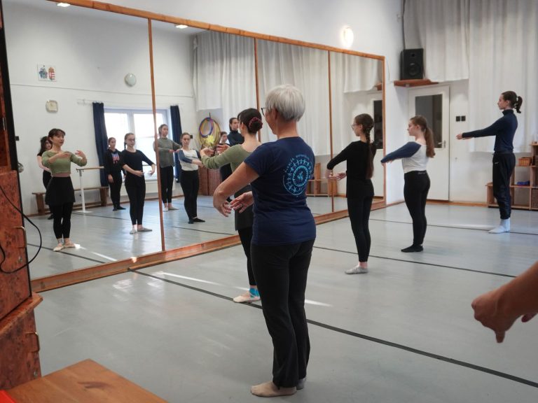 Kortárs- és moderntánc kurzus