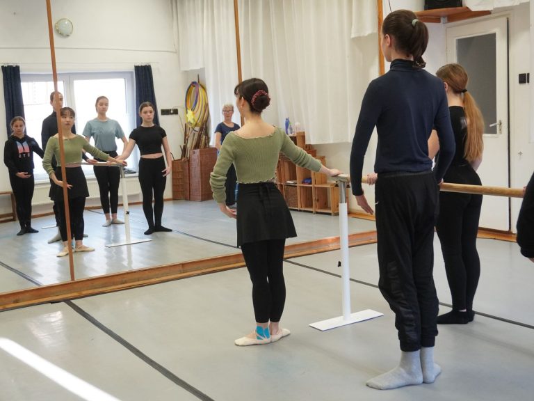 Kortárs- és moderntánc kurzus