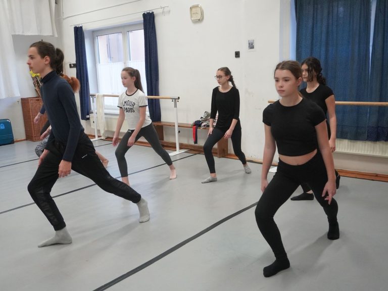Kortárs- és moderntánc kurzus